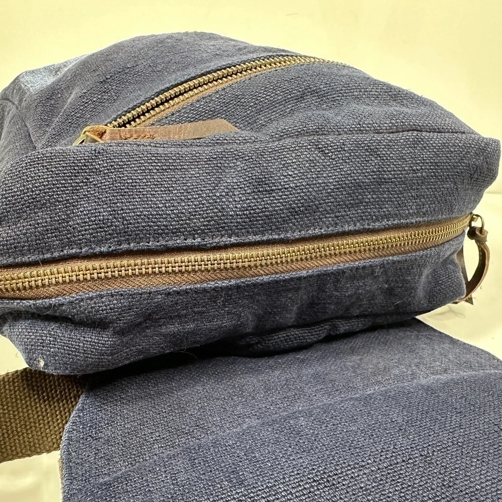 The Burlap People Shoulder Bag Navy Blue Burlap, Brown Leather